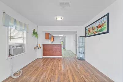 401 Lee Avenue, Anahuac, TX 77514 - Photo 12