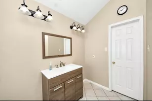 223 W New Meadows Dr, Sugar Land, TX 77479 - Photo 24