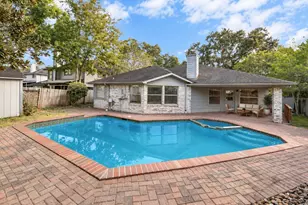 223 W New Meadows Dr, Sugar Land, TX 77479 - Photo 1