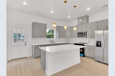 1311 E 33rd Street, Houston, TX 77022 - Photo 10