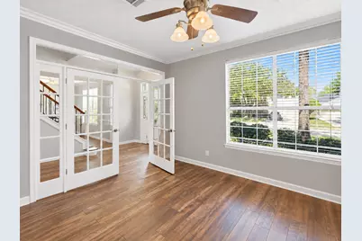 13526 Robin Hill Court, Houston, TX 77059 - Photo 6