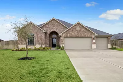 11914 Champions Forest Drive, Mont Belvieu, TX 77535 - Photo 2