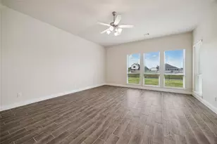 11914 Champion's Frst Dr, Mont Belvieu, TX 77535 - Photo 10