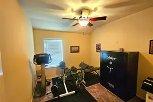 3418 Dorsey Ln, Pearland, TX 77584 - Photo 14