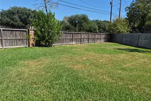 2330 Lord Nelson Dr, Seabrook, TX 77586 - Photo 32