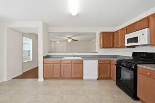 3023 Legends York Dr, Spring, TX 77386 - Photo 16