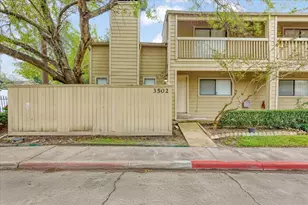 3502 Ocee St, Houston, TX 77063 - Photo 24