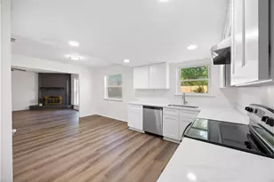 8343 Carriage Creek Dr, Houston, TX 77064 - Photo 12