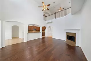 3818 Orchard Springs Ct, Sugar Land, TX 77479 - Photo 12