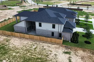 3611 Blue Mistflower, Katy, TX 77493 - Photo 4