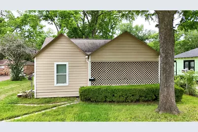 3909 Lavender Street, Houston, TX 77026 - Photo 2
