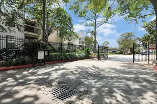 7950 N Stadium Dr, Houston, TX 77030 - Photo 34