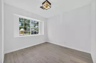 9211 Blankenship Dr, Houston, TX 77080 - Photo 32