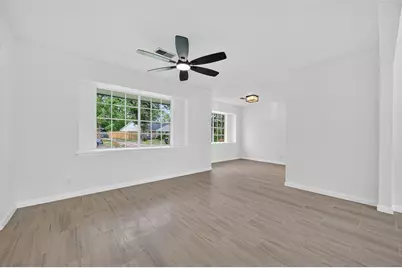 9211 Blankenship Drive, Houston, TX 77080 - Photo 20