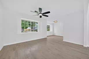 9211 Blankenship Dr, Houston, TX 77080 - Photo 20