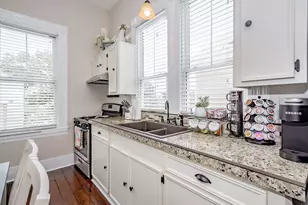 1406 Moody Ave, Galveston, TX 77550 - Photo 12