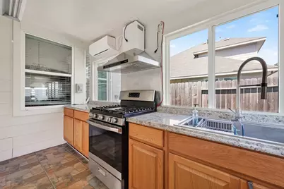 7631 Granite Terrace Lane, Houston, TX 77083 - Photo 16