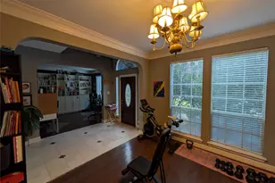9222 Symphonic Ln, Houston, TX 77040 - Photo 6