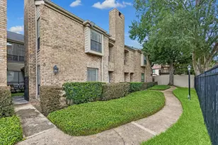1908 Augusta Dr, Houston, TX 77057 - Photo 1
