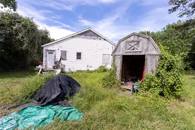 2421 12th Avenue N, Texas City, TX 77590 - Photo 4