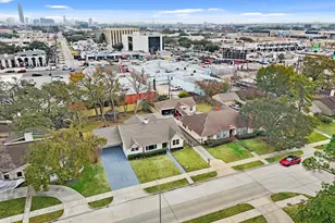 3011 Freshmeadows Dr, Houston, TX 77063 - Photo 48