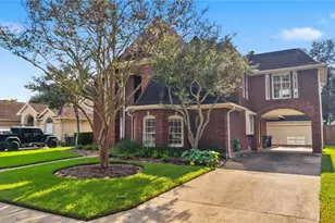 402 Lakeside Blvd, Sugar Land, TX 77478 - Photo 10
