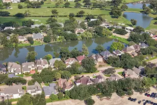 402 Lakeside Blvd, Sugar Land, TX 77478 - Photo 42