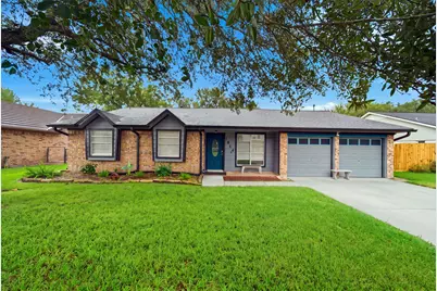1814 Crooked Creek Lane, Pearland, TX 77581 - Photo 4