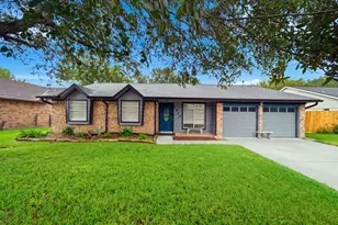 1814 Crooked Creek Ln, Pearland, TX 77581 - Photo 4