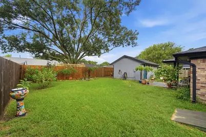 1814 Crooked Creek Lane, Pearland, TX 77581 - Photo 38