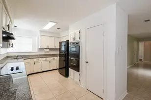 19406 Enchantington Cir, Spring, TX 77388 - Photo 12