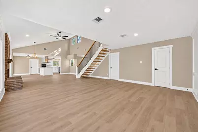 150 Park Way, Conroe, TX 77356 - Photo 6