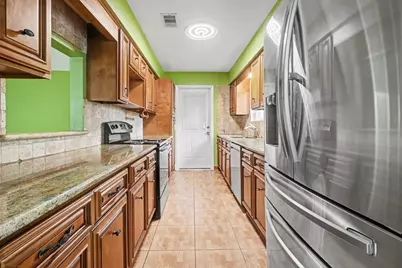 519 Orleans Street, League City, TX 77573 - Photo 6