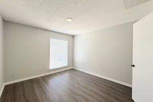 12200 Overbrook Ln, Houston, TX 77077 - Photo 8