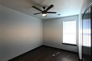 5334 Rapido Rd, Houston, TX 77033 - Photo 6