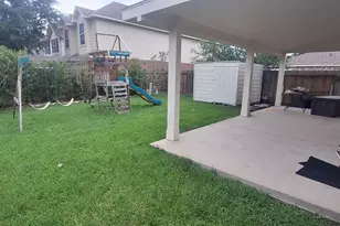 15642 Kiplands Bend Dr, Houston, TX 77014 - Photo 16