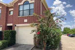 5941 S Loop E, Houston, TX 77033 - Photo 2