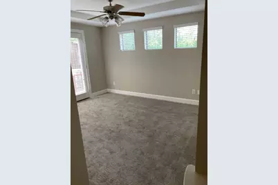 5941 South Loop E #705, Houston, TX 77033 - Photo 12