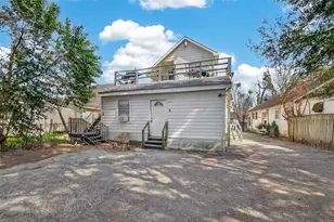 216 Burr St, Houston, TX 77011 - Photo 2