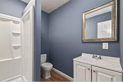 216 Burr Street, Houston, TX 77011 - Photo 8