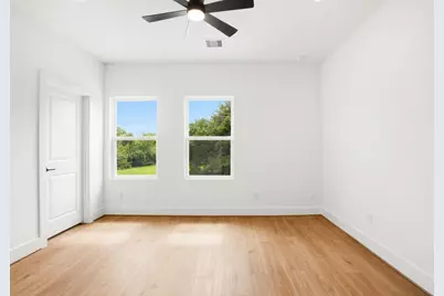 7841 Sunnyhill Street #B, Houston, TX 77088 - Photo 18
