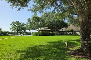 1619 Roaring Springs Ln, Seabrook, TX 77586 - Photo 36