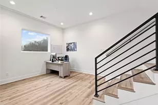 2404 Hadley St, Houston, TX 77003 - Photo 8