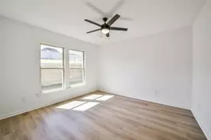 12827 Hannah Spgs Ln, Magnolia, TX 77354 - Photo 10
