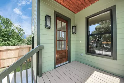4541 Walker St, Houston, TX 77023 - Photo 2