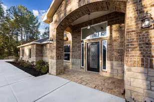 129 Fluorite Ct, Huntsville, TX 77340 - Photo 4