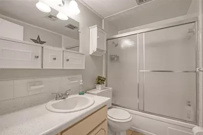 5826 Autumn Forest Drive, Houston, TX 77092 - Photo 14