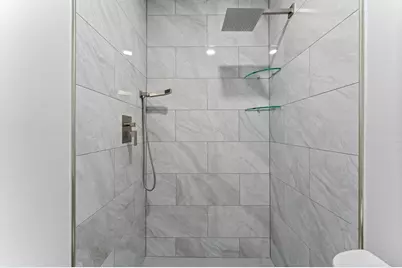 8427 Guinevere Street, Houston, TX 77029 - Photo 14