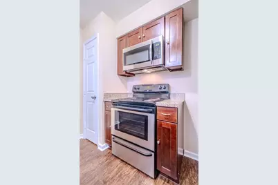 7211 Mockingbird Lane, Texas City, TX 77591 - Photo 8