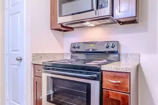 7211 Mockingbird Ln, Texas City, TX 77591 - Photo 8